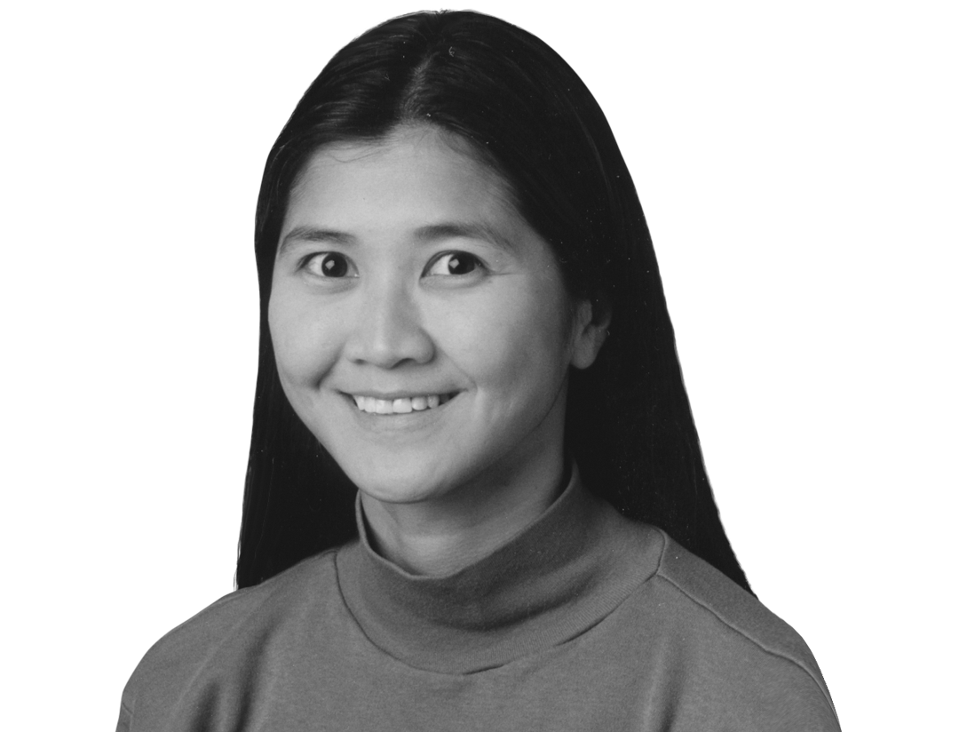 Doris Tran-Stoebe headshot